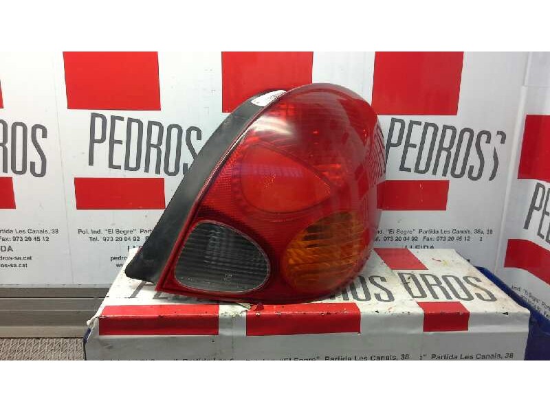 Recambio de piloto trasero derecho para toyota corolla (e11) 2.0 turbodiesel cat referencia OEM IAM KOITO 12441  