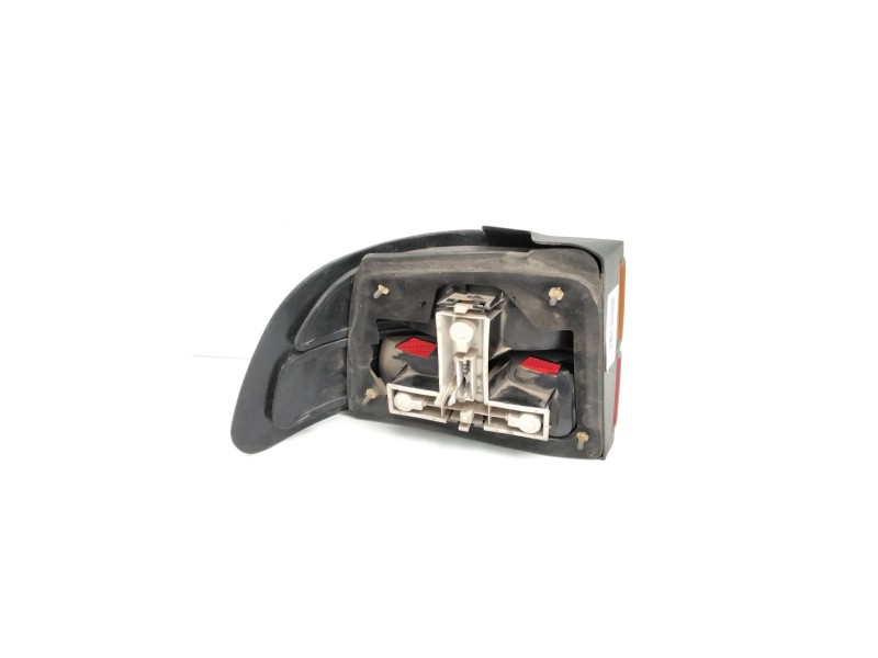 Recambio de piloto trasero derecho para mg serie 800 (rs) referencia OEM IAM VALEO 2220R  