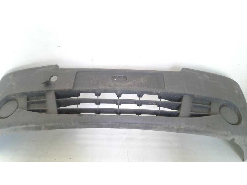 Recambio de paragolpes delantero para renault trafic combi (ab 4.01) 2.0 dci diesel fap cat referencia OEM IAM 620100101R  
