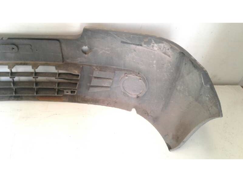 Recambio de paragolpes delantero para renault trafic combi (ab 4.01) 2.0 dci diesel fap cat referencia OEM IAM 620100101R  