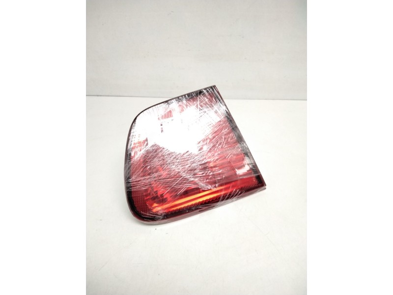 Recambio de piloto trasero central para seat ibiza (6k1) 1.9 sdi referencia OEM IAM 39041  