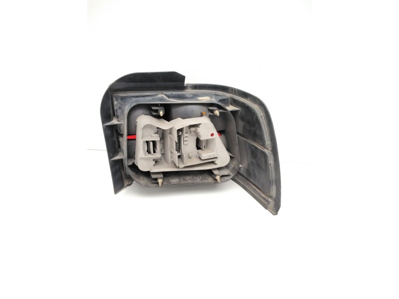 Recambio de piloto trasero izquierdo para mg serie 400 (rt) 420 sdi (5-ptas.) referencia OEM IAM 10177  