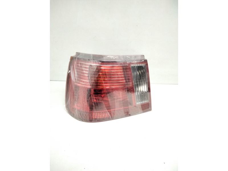 Recambio de piloto trasero izquierdo para seat ibiza (6k1) stella referencia OEM IAM 6K6945111G 6K6945095J 