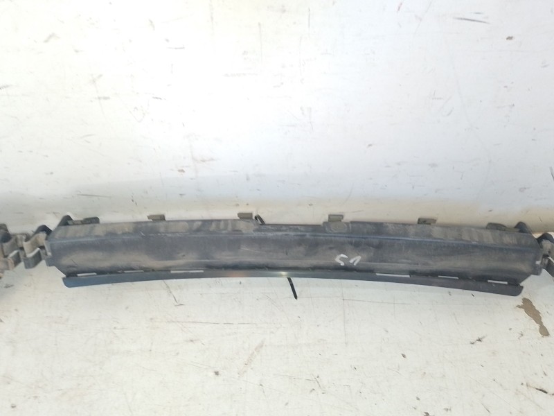 Recambio de guia paragopes central para bmw 3 (f30, f80) 318 d xdrive referencia OEM IAM   