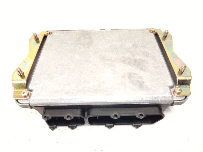 Recambio de centralita motor uce para jeep grand cherokee ii (wj, wg) 3.1 td 4x4 referencia OEM IAM P56029114AE 0281001767 28SA3