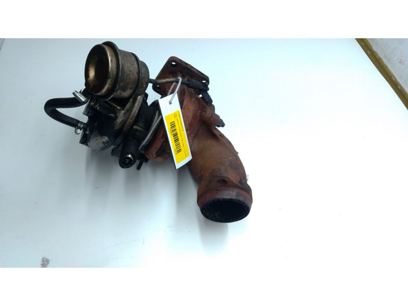 Recambio de turbocompresor para jeep grand cherokee ii (wj, wg) 3.1 td 4x4 referencia OEM IAM 35242077F  