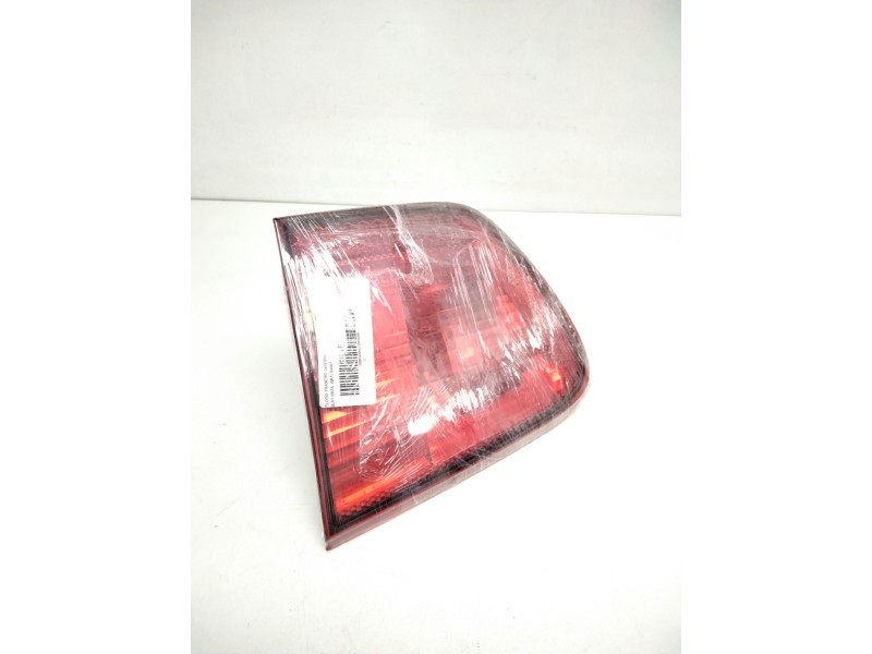 Recambio de piloto trasero central para seat ibiza (6k1) select referencia OEM IAM 6K6945092 6K6945108 