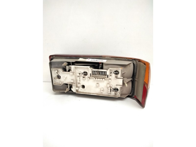 Recambio de piloto trasero izquierdo para rover maestro hatchback 2.0 d referencia OEM IAM 3353 7828 37501