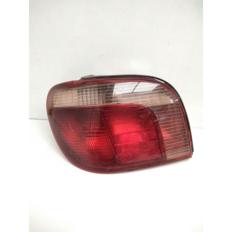 Recambio de piloto trasero izquierdo para toyota yaris (ksp9/scp9/nlp9) básico referencia OEM IAM KOITO 5308701L KOITO 52005 