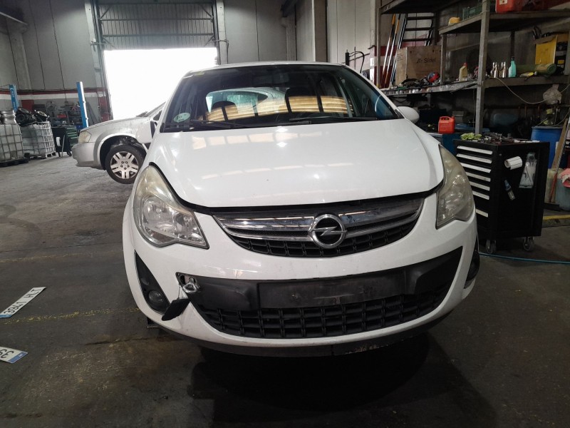 opel corsa d (s07) del año 2012