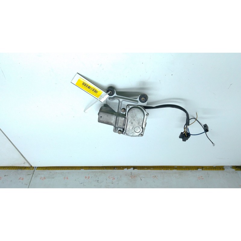 Recambio de motor limpia trasero para peugeot 205 ii (20a/c) 1.7 diesel referencia OEM IAM   