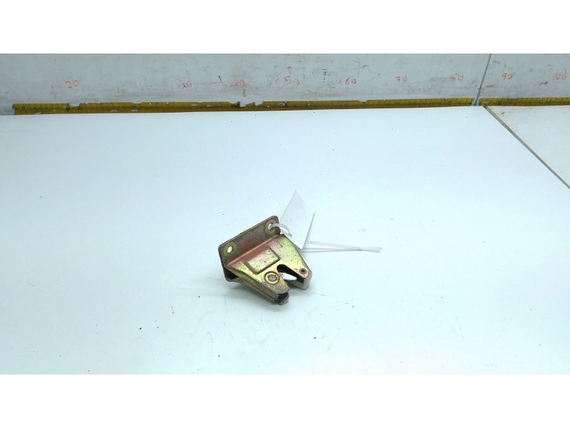 Recambio de cerradura maletero / porton para peugeot 205 ii (20a/c) 1.7 diesel referencia OEM IAM   