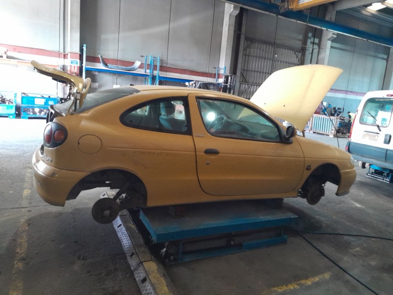 renault megane i coach (da0/1_) del año 1998