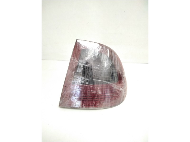 Recambio de piloto trasero derecho para seat cordoba berlina (6k2) dream referencia OEM IAM 6K5945096 6K5945112 