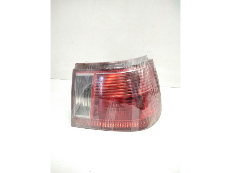 Recambio de piloto trasero izquierdo para seat ibiza (6k1) 1.9 sdi referencia OEM IAM 6K6945112G 6K6945096J 25147