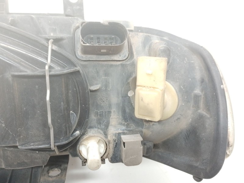 Recambio de faro izquierdo para seat ibiza ii (6k1) 1.9 sdi referencia OEM IAM 6K1941031A  