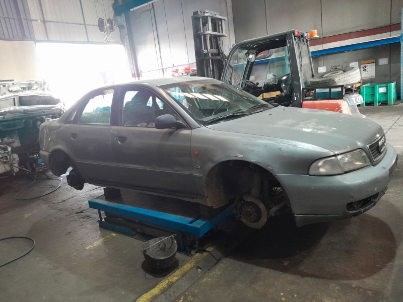 audi a4 b5 (8d2) del año 1995