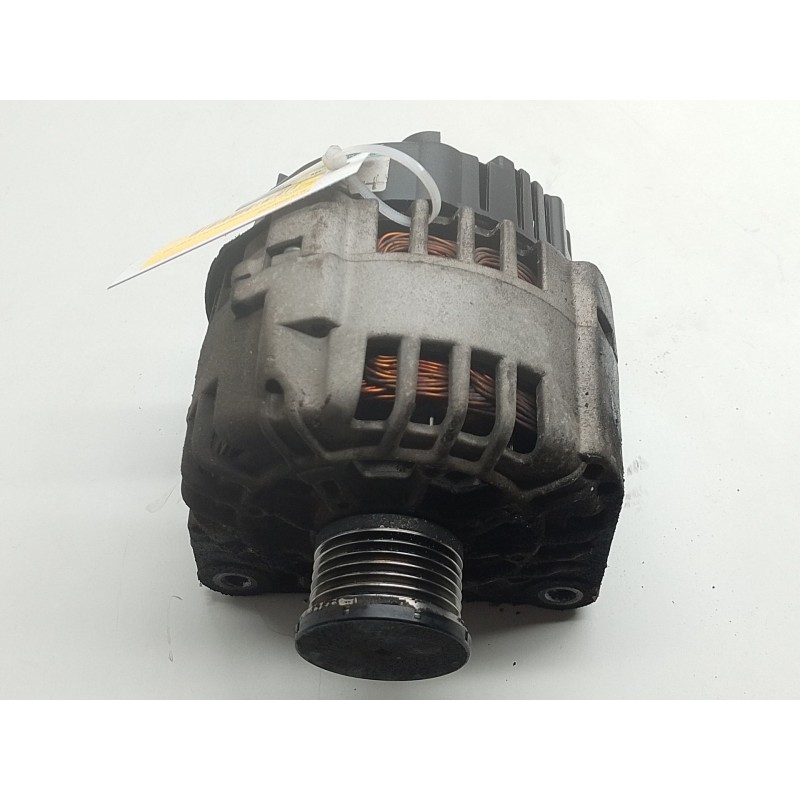 Recambio de alternador para renault trafic ii furgoneta (fl) 1.9 dci 100 (fl0c) referencia OEM IAM 2542653  