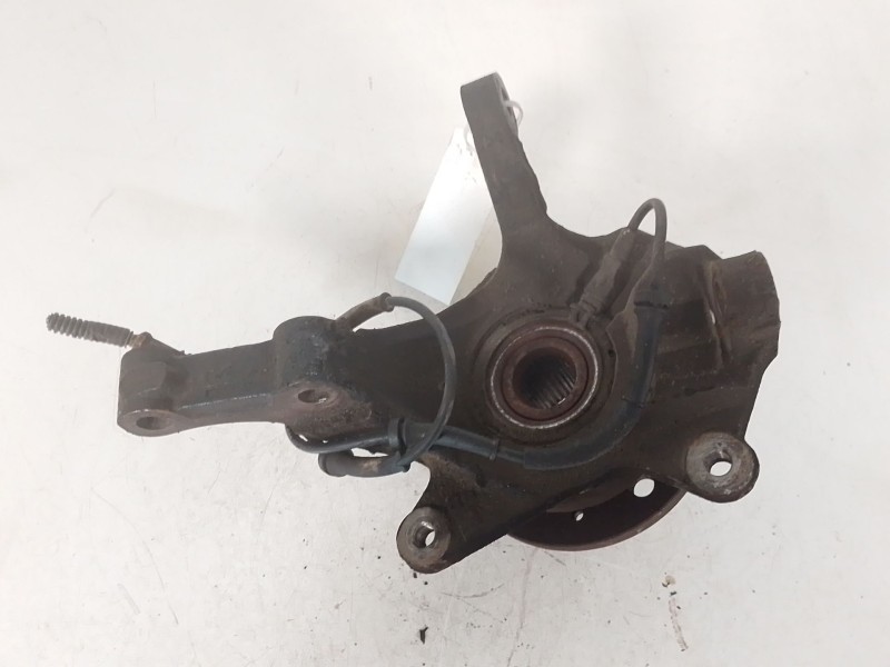 Recambio de mangueta delantera izquierda para renault trafic ii furgoneta (fl) 1.9 dci 100 (fl0c) referencia OEM IAM 78504161  