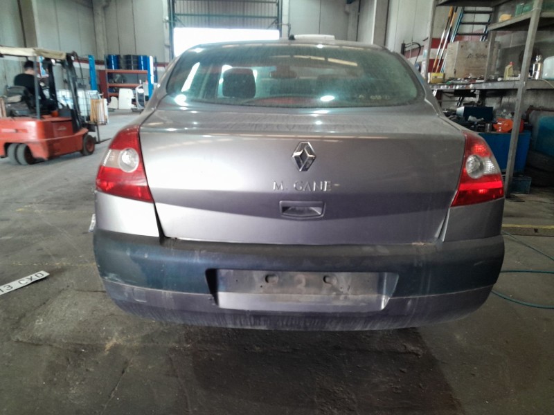 renault megane ii sedán (lm0/1_) del año 2004