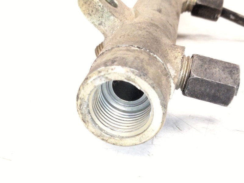 Recambio de rampa inyectora para mercedes-benz clase m (w164) 3.0 cdi cat referencia OEM IAM A6120700295  