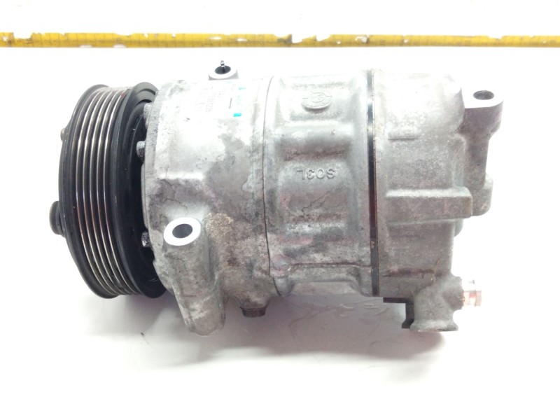 Recambio de compresor aire acondicionado para opel insignia a sedán (g09) 2.0 cdti (69) referencia OEM IAM P22861236  
