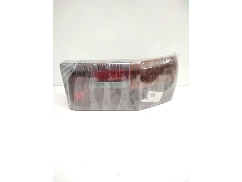 Recambio de piloto trasero derecho para rover maestro hatchback 2.0 d referencia OEM IAM 029654-R  38100