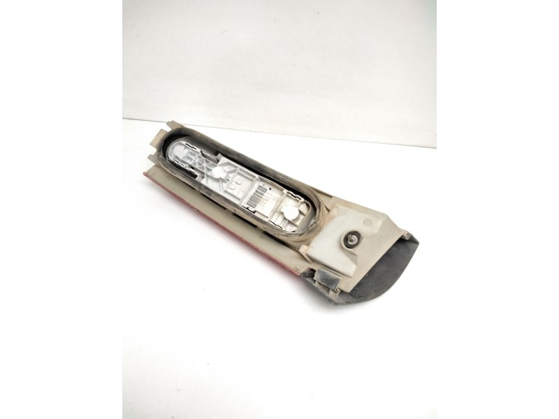 Recambio de piloto trasero derecho para renault 5 (b/c40) 1.4 referencia OEM IAM 7R01413 006394 