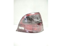 Recambio de piloto trasero derecho para mg serie 200 (rf) 220 sd (5-ptas.) referencia OEM IAM XFB10088   2