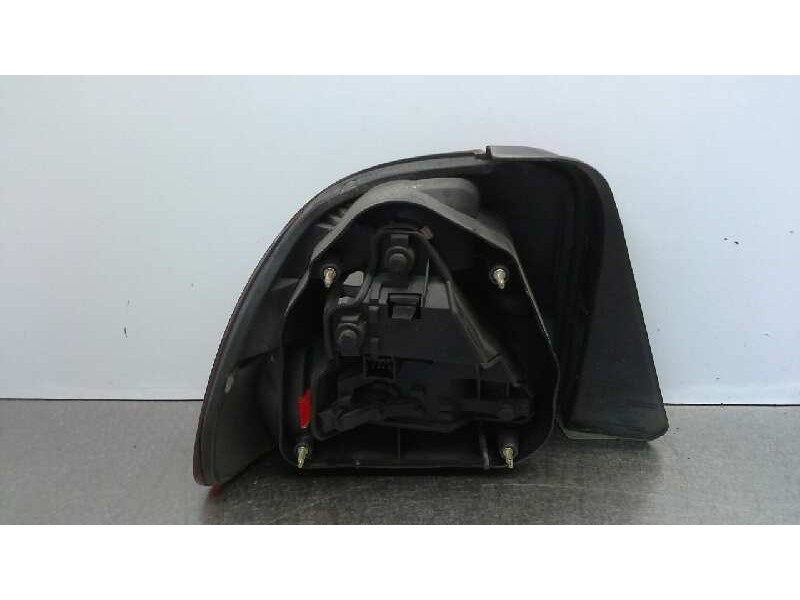 Recambio de piloto trasero derecho para mg serie 45 (rt) classic (5-ptas.) referencia OEM IAM ZUA000700  