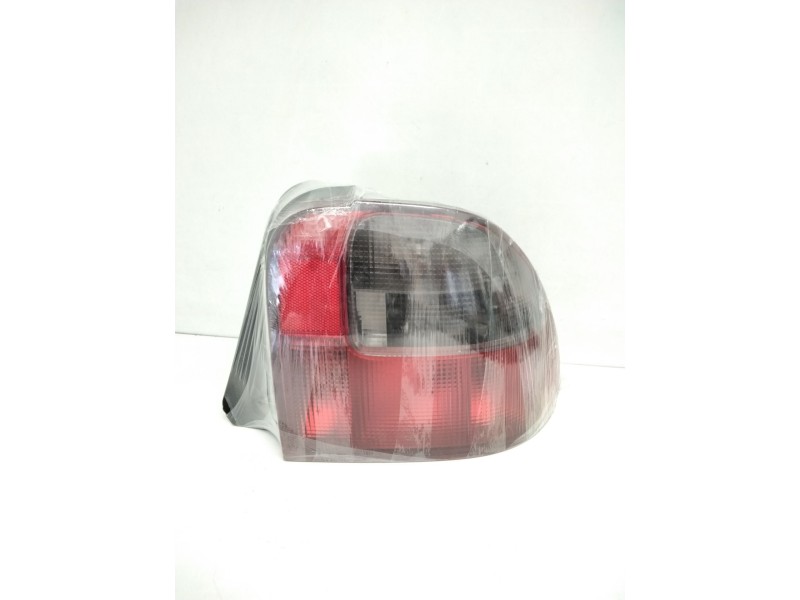 Recambio de piloto trasero derecho para mg serie 45 (rt) classic (5-ptas.) referencia OEM IAM ZUA000700  