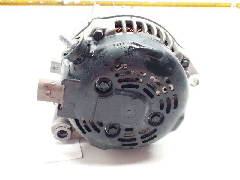 Recambio de alternador para hyundai i30 (fd) 1.6 crdi referencia OEM IAM 373002A700  