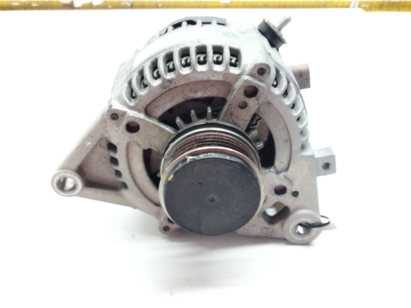 Recambio de alternador para hyundai i30 (fd) 1.6 crdi referencia OEM IAM 373002A700  