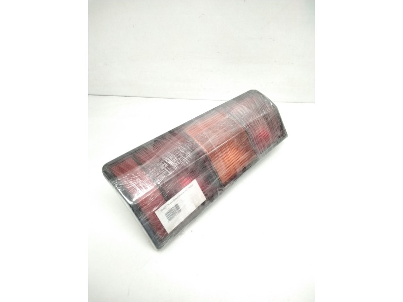 Recambio de piloto trasero izquierdo para renault rapid/express (f40) 1.4 básico familiar cat (f407) referencia OEM IAM 77010319