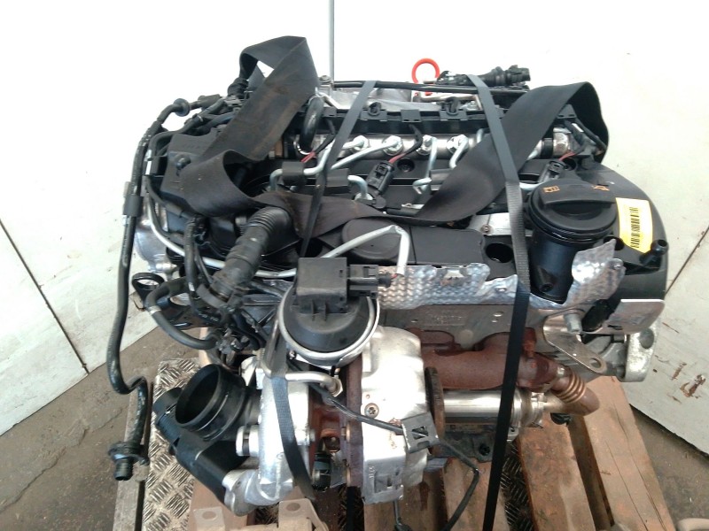 Recambio de motor completo para volkswagen golf vi (5k1) 2.0 tdi referencia OEM IAM CBA  