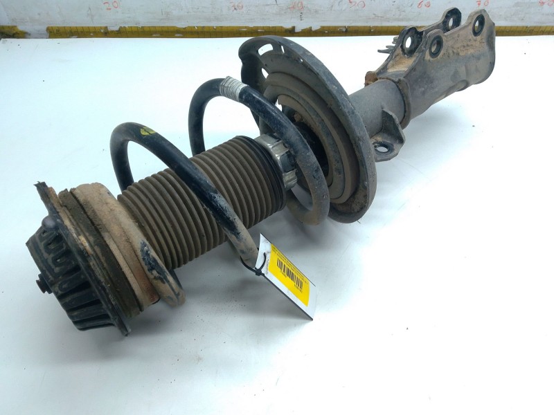 Recambio de amortiguador delantero derecho para opel insignia b grand sport (z18) 1.5 (68) referencia OEM IAM 84301377  