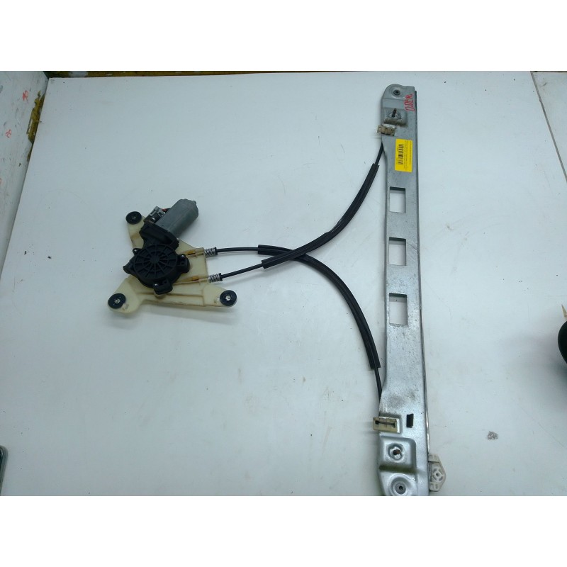 Recambio de elevalunas delantero derecho para renault master iii caja/chasis (ev, hv, uv) 2.3 dci 145 rwd (uv0f, uv0e, hv0e, hv0