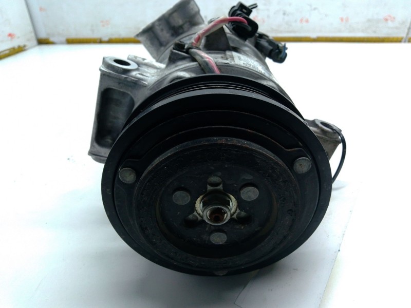 Recambio de compresor aire acondicionado para opel insignia b grand sport (z18) 1.5 (68) referencia OEM IAM 39065280  