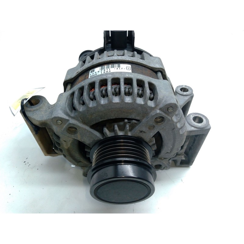 Recambio de alternador para opel insignia b grand sport (z18) 1.5 (68) referencia OEM IAM 13592811  