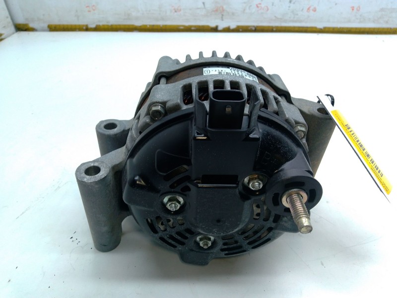 Recambio de alternador para opel insignia b grand sport (z18) 1.5 (68) referencia OEM IAM 13592811  