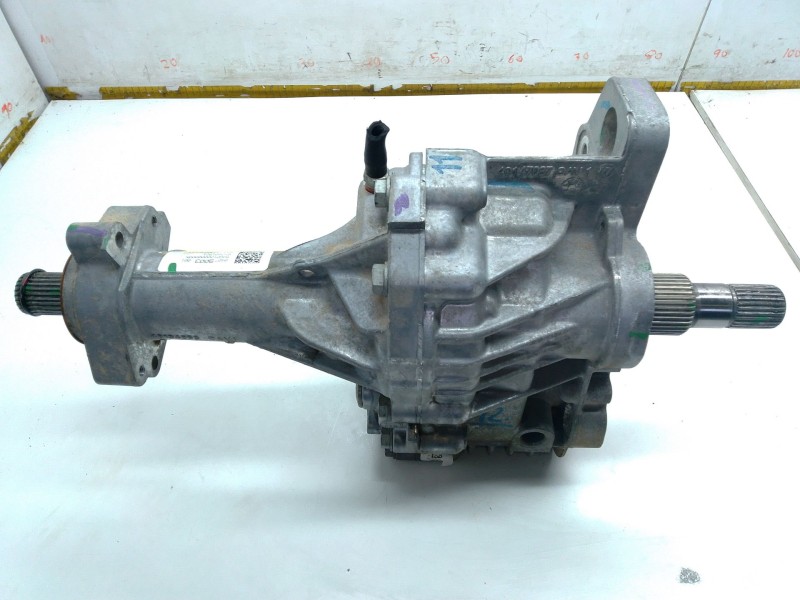 Recambio de diferencial delantero para opel insignia b grand sport (z18) 1.5 (68) referencia OEM IAM 84079003  