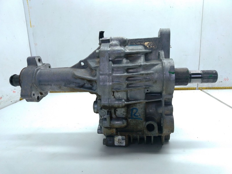 Recambio de diferencial delantero para opel insignia b grand sport (z18) 1.5 (68) referencia OEM IAM 84079003  