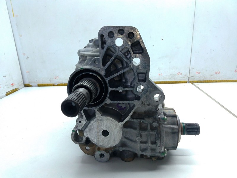 Recambio de diferencial delantero para opel insignia b grand sport (z18) 1.5 (68) referencia OEM IAM 84079003  