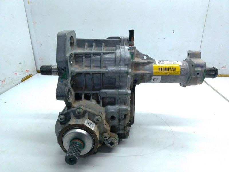 Recambio de diferencial delantero para opel insignia b grand sport (z18) 1.5 (68) referencia OEM IAM 84079003  