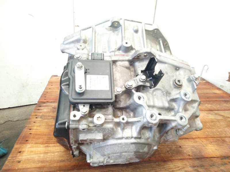 Recambio de caja cambios para opel insignia b grand sport (z18) 1.5 (68) referencia OEM IAM 2428082  