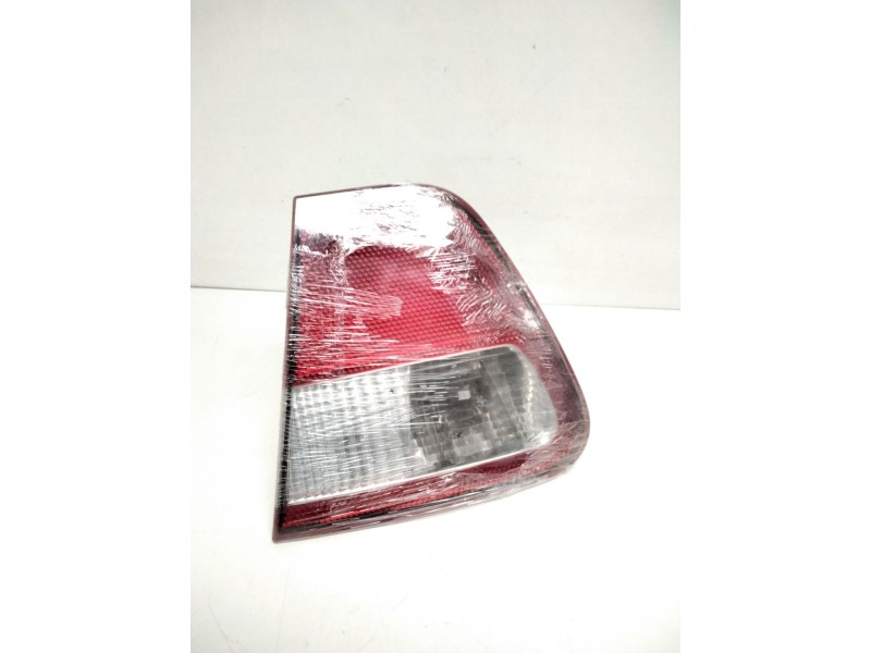 Recambio de piloto trasero central para seat cordoba berlina (6k2) 1.9 tdi referencia OEM IAM 6K5945092F 89300761 