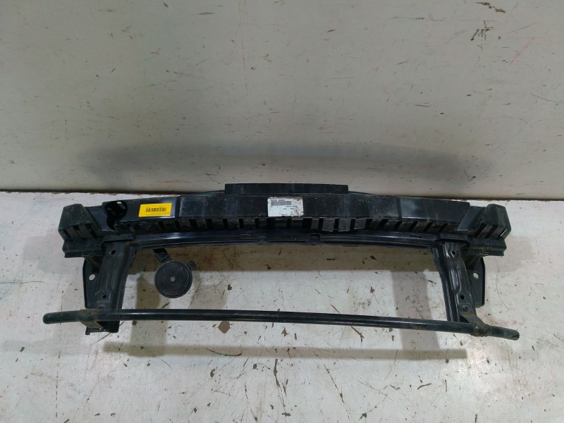 Recambio de refuerzo paragolpes delantero para hyundai i10 ii (ba, ia) 1.0 referencia OEM IAM   