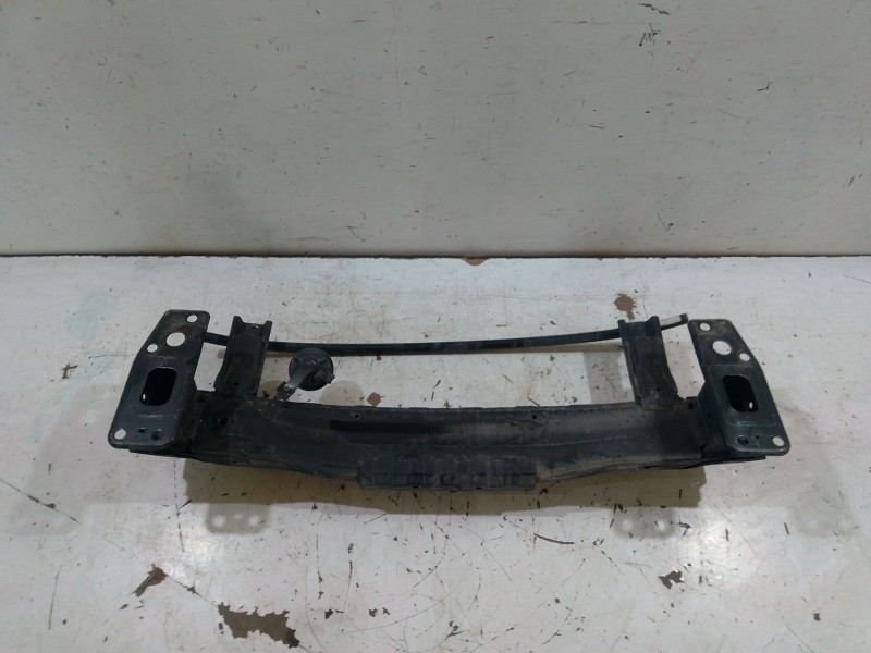 Recambio de refuerzo paragolpes delantero para hyundai i10 ii (ba, ia) 1.0 referencia OEM IAM   