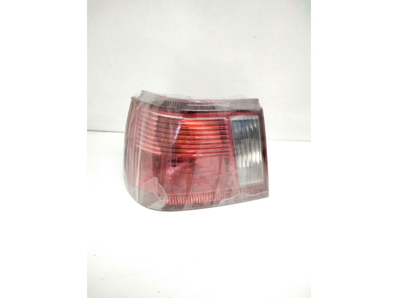 Recambio de piloto trasero izquierdo para seat ibiza (6k1) stella referencia OEM IAM 6K6945111G 6K6945095J 