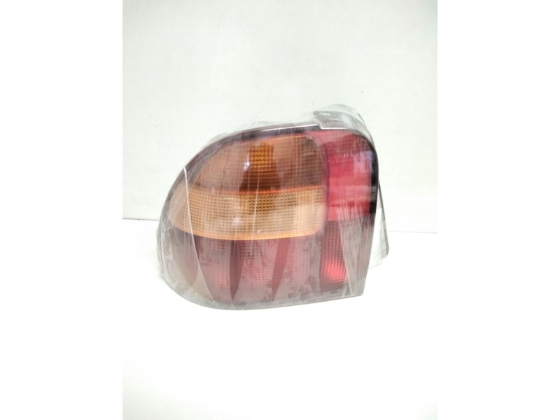 Recambio de piloto trasero izquierdo para mg serie 400 (rt) 1.4 16v cat referencia OEM IAM LRB 892  